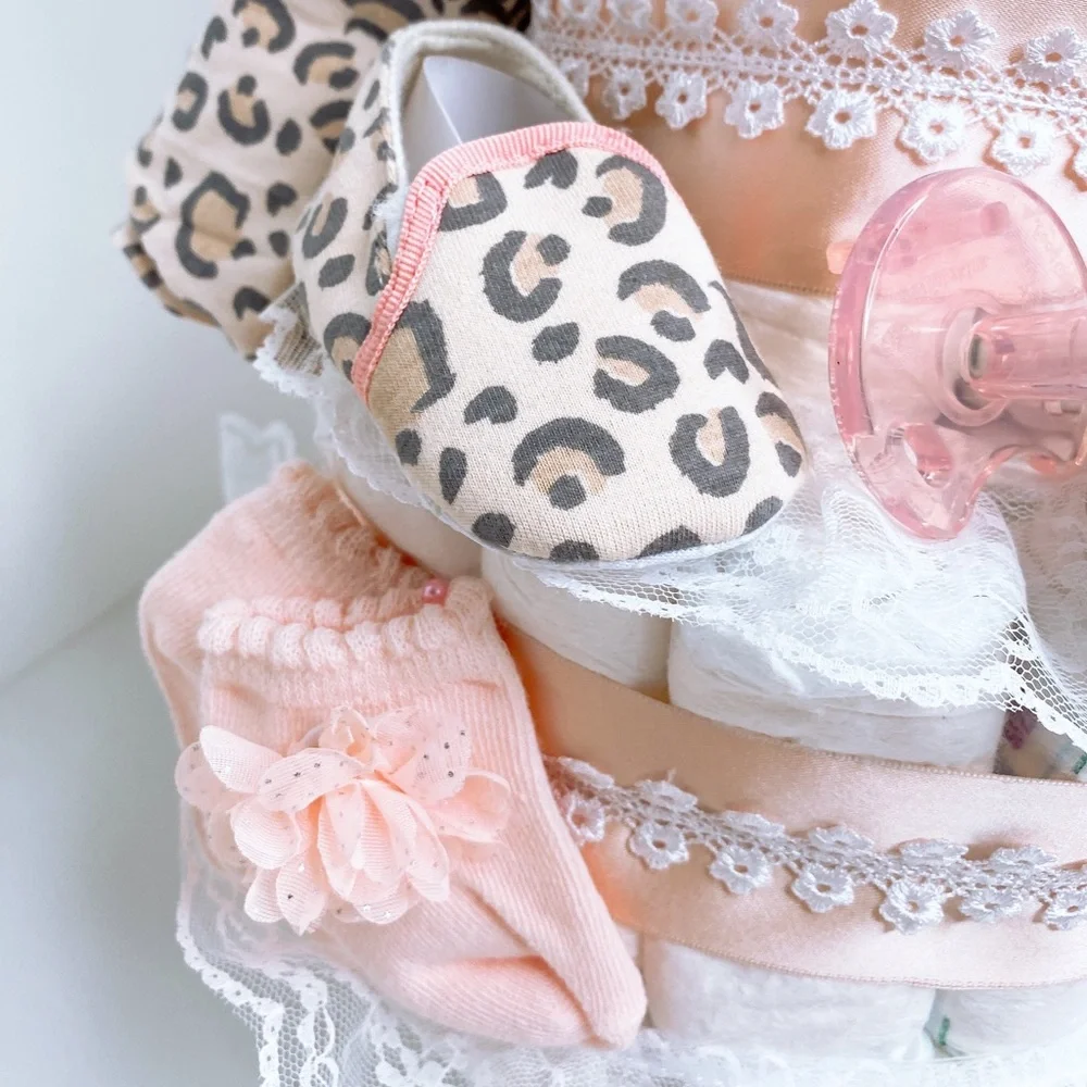 Kitten Girl Diaper Cake, Baby shower gift